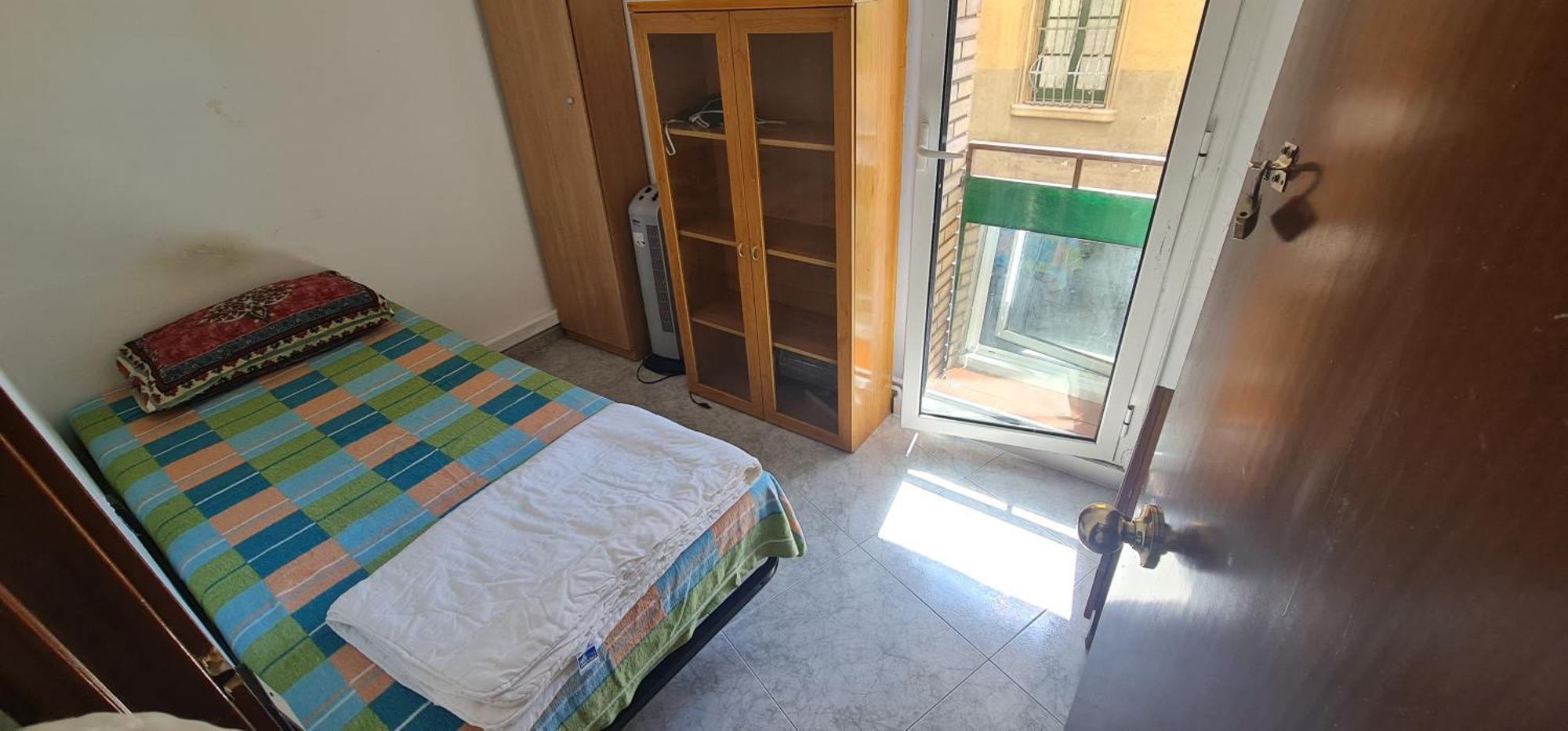 Sunny Room In A Shared Apartment In Rubí Kültér fotó