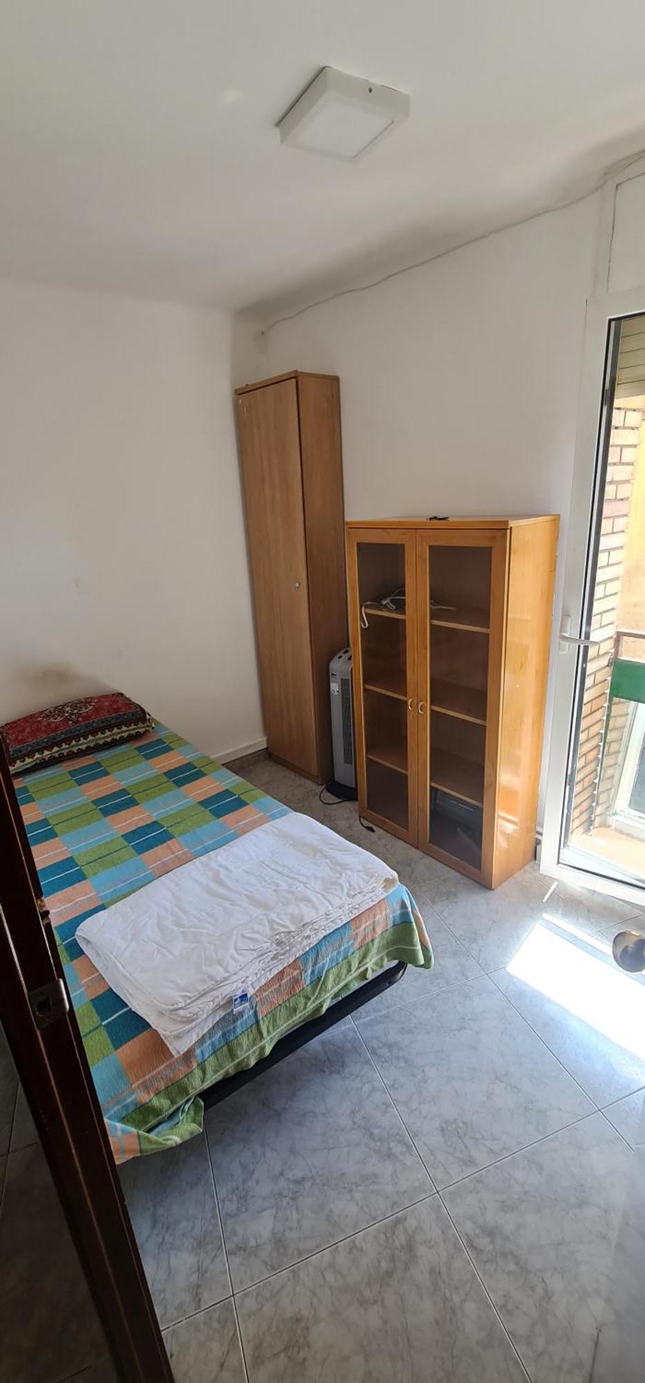 Sunny Room In A Shared Apartment In Rubí Kültér fotó